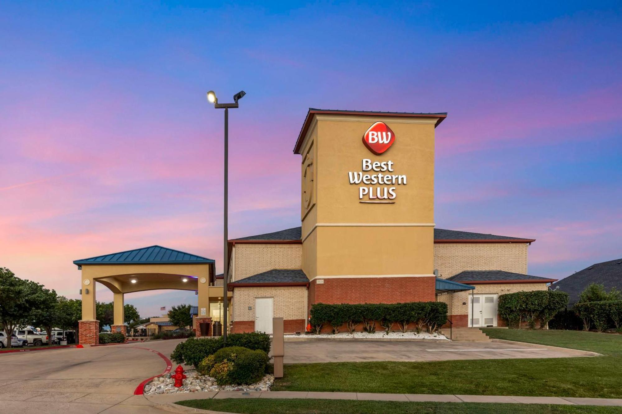 Best Western Plus Lake Worth Exteriör bild