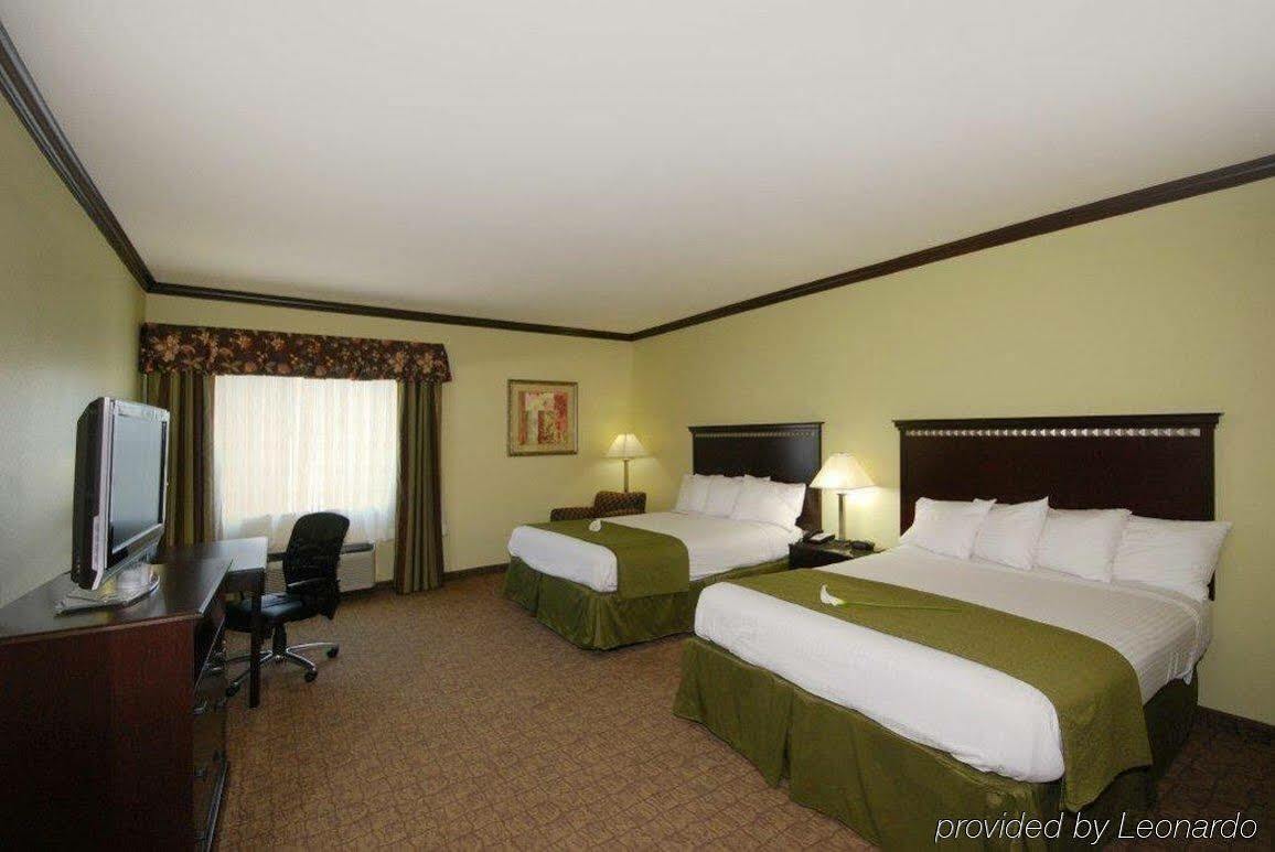 Best Western Plus Lake Worth Exteriör bild